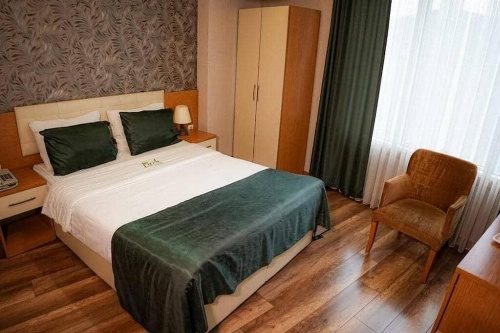 Park Square Hotel image 38