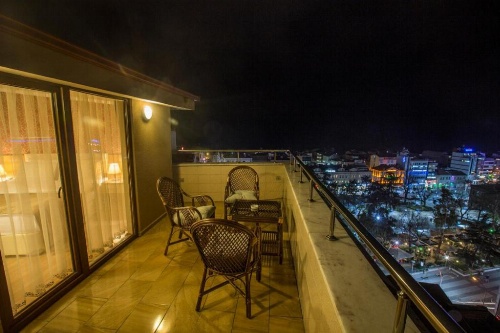 Park Square Hotel image 4